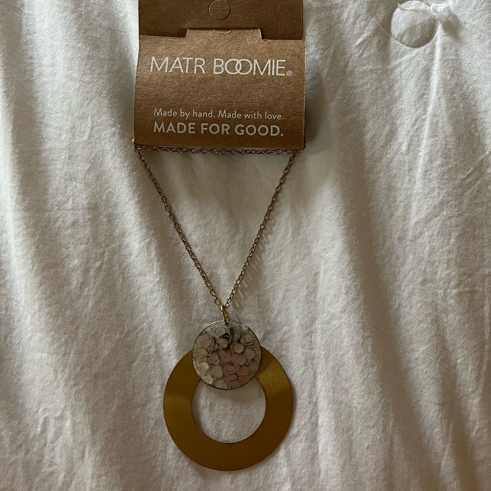 Gold Martr Boomie necklace!